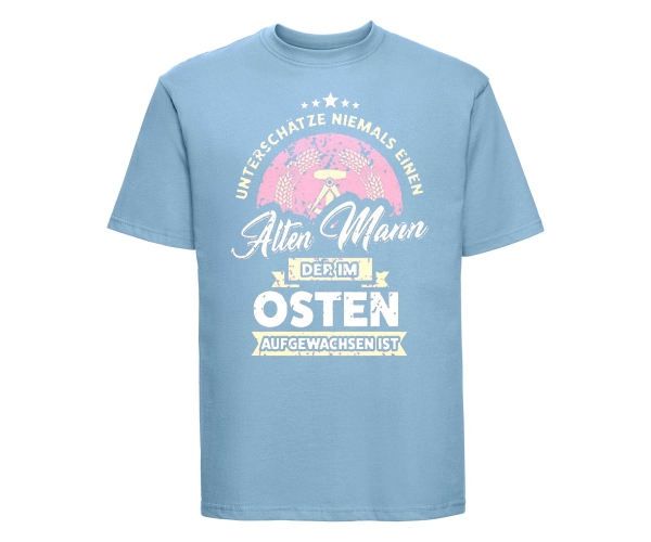 Alter Mann der im Osten aufgewachsen ist - Männer T-Shirt - hellblau