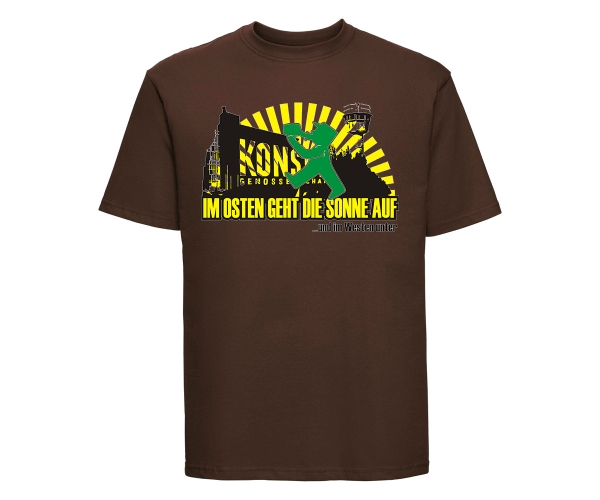 Im Osten geht die Sonne auf - Männer T-Shirt - braun